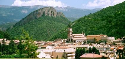 Terrain à Digne-les-Bains en Alpes-de-Haute-Provence (04) de 407 m² à vendre au prix de 55000€