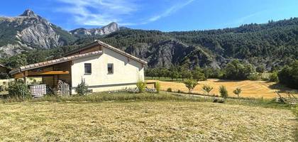 Terrain à Draix en Alpes-de-Haute-Provence (04) de 380 m² à vendre au prix de 39000€