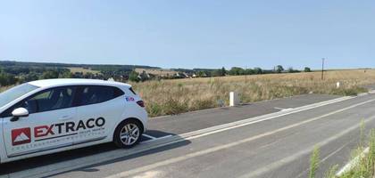 Terrain à Thoiry en Yvelines (78) de 1095 m² à vendre au prix de 159000€