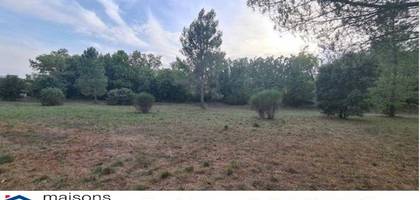 Terrain à Saint-Maximin-la-Sainte-Baume en Var (83) de 500 m² à vendre au prix de 160000€