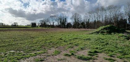 Terrain à Le Château-d'Oléron en Charente-Maritime (17) de 847 m² à vendre au prix de 196799€