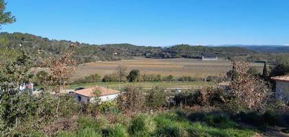 Terrain à Flassans-sur-Issole en Var (83) de 1000 m² à vendre au prix de 95000€