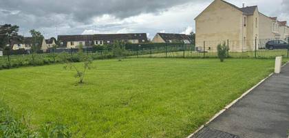 Terrain à Meaux en Seine-et-Marne (77) de 361 m² à vendre au prix de 125000€