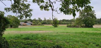 Terrain à Huismes en Indre-et-Loire (37) de 1200 m² à vendre au prix de 43000€