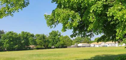 Terrain à Louchats en Gironde (33) de 2450 m² à vendre au prix de 140000€