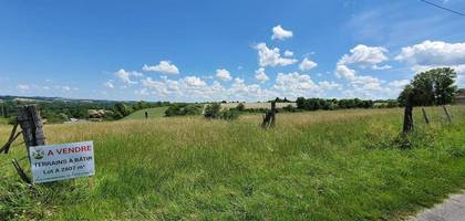 Terrain à Ribérac en Dordogne (24) de 2806 m² à vendre au prix de 25000€