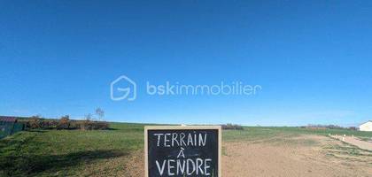 Terrain à Riom en Puy-de-Dôme (63) de 983 m² à vendre au prix de 38000€