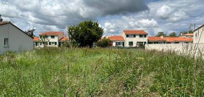 Terrain à Saint-Michel-en-l'Herm en Vendée (85) de 422 m² à vendre au prix de 59675€