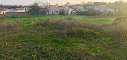 Terrain à Bessay en Vendée (85) de 2196 m² à vendre au prix de 35000€