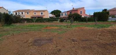 Terrain à La Crau en Var (83) de 302 m² à vendre au prix de 270000€ - 1