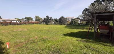 Terrain et maison à Le Cannet-des-Maures en Var (83) de 140 m² à vendre au prix de 549000€ - 4