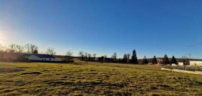 Terrain à Saint-Paul-des-Landes en Cantal (15) de 883 m² à vendre au prix de 36000€ - 1