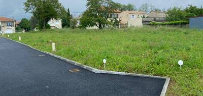 Terrain à Gond-Pontouvre en Charente (16) de 356 m² à vendre au prix de 43000€ - 2