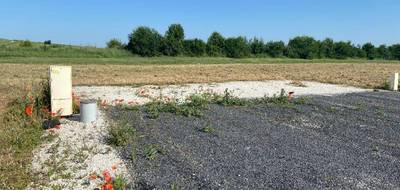 Terrain à Segonzac en Charente (16) de 945 m² à vendre au prix de 51975€ - 3