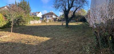 Terrain à Saintry-sur-Seine en Essonne (91) de 553 m² à vendre au prix de 180000€ - 2