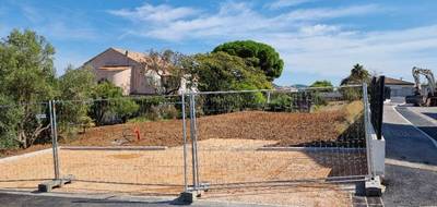 Terrain à La Crau en Var (83) de 800 m² à vendre au prix de 320000€ - 4