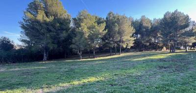 Terrain à Eyguières en Bouches-du-Rhône (13) de 930 m² à vendre au prix de 265000€ - 1