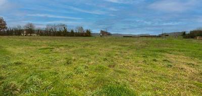 Terrain à Berbiguières en Dordogne (24) de 5700 m² à vendre au prix de 67000€ - 1