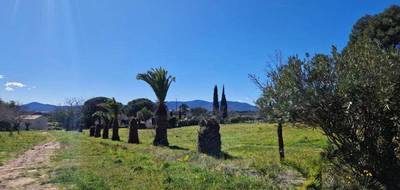 Terrain à Fréjus en Var (83) de 1830 m² à vendre au prix de 319000€ - 2