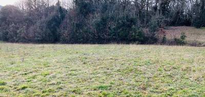 Terrain à Vitrac en Dordogne (24) de 2561 m² à vendre au prix de 79000€ - 2