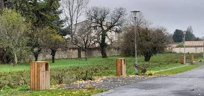 Terrain à Jarnac en Charente (16) de 609 m² à vendre au prix de 57248€ - 1