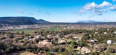 Terrain à Saint-Maximin-la-Sainte-Baume en Var (83) de 2150 m² à vendre au prix de 225000€ - 2