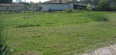 Terrain à Villandraut en Gironde (33) de 707 m² à vendre au prix de 75800€ - 1