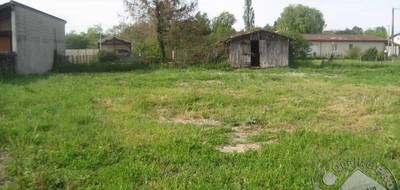 Terrain à Villandraut en Gironde (33) de 702 m² à vendre au prix de 76000€ - 2