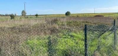 Terrain à Germignac en Charente-Maritime (17) de 2288 m² à vendre au prix de 40000€ - 2