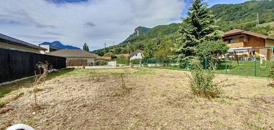 Terrain à Cluses en Haute-Savoie (74) de 682 m² à vendre au prix de 180000€ - 3