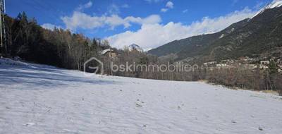 Terrain à Briançon en Hautes-Alpes (05) de 726 m² à vendre au prix de 225000€ - 3