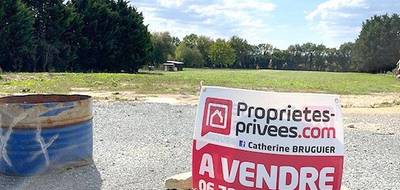 Terrain à La Ronde en Charente-Maritime (17) de 2729 m² à vendre au prix de 33990€ - 1