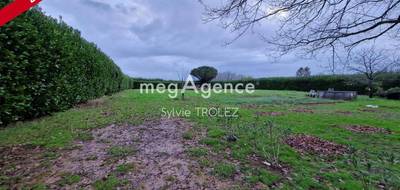 Terrain à Le Champ-Saint-Père en Vendée (85) de 4000 m² à vendre au prix de 138000€ - 2