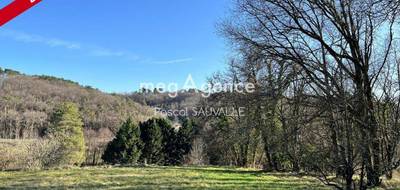 Terrain à Campsegret en Dordogne (24) de 23500 m² à vendre au prix de 31800€ - 3