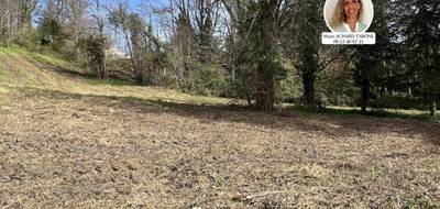 Terrain à Saint-Martin-la-Plaine en Loire (42) de 2320 m² à vendre au prix de 185000€ - 1