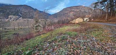 Terrain à Rochebrune en Hautes-Alpes (05) de 545 m² à vendre au prix de 45000€ - 4