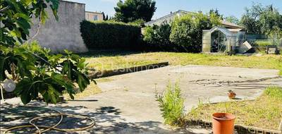 Terrain à Marguerittes en Gard (30) de 350 m² à vendre au prix de 136000€ - 2