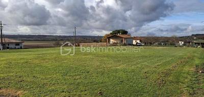 Terrain à Bonrepos-Riquet en Haute-Garonne (31) de 1319 m² à vendre au prix de 140000€ - 2