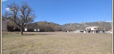 Terrain à Castellane en Alpes-de-Haute-Provence (04) de 3174 m² à vendre au prix de 224999€ - 1