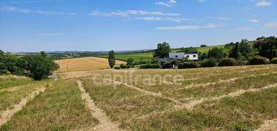 Terrain à Auch en Gers (32) de 3050 m² à vendre au prix de 72000€ - 3