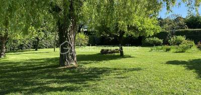 Terrain à Saintry-sur-Seine en Essonne (91) de 1033 m² à vendre au prix de 252000€ - 1
