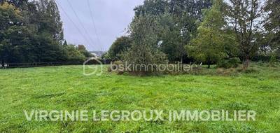 Terrain à Saint-Pierre-la-Cour en Mayenne (53) de 979 m² à vendre au prix de 52900€ - 2