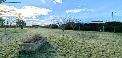 Terrain à Montils en Charente-Maritime (17) de 850 m² à vendre au prix de 27000€ - 3