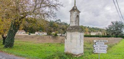 Terrain à Sourzac en Dordogne (24) de 2456 m² à vendre au prix de 39000€ - 2