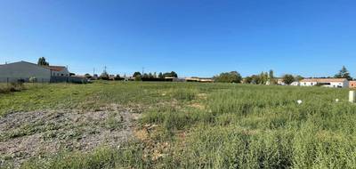 Terrain à Saint-Porchaire en Charente-Maritime (17) de 695 m² à vendre au prix de 68200€ - 3