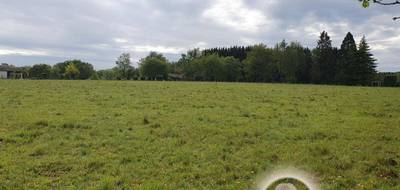 Terrain à Écuras en Charente (16) de 4240 m² à vendre au prix de 27500€ - 1