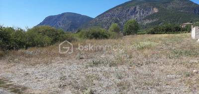 Terrain à Théus en Hautes-Alpes (05) de 1430 m² à vendre au prix de 191900€ - 2