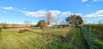 Terrain à Montils en Charente-Maritime (17) de 850 m² à vendre au prix de 27000€ - 2