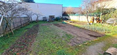 Terrain à Angoulême en Charente (16) de 196 m² à vendre au prix de 20500€ - 1