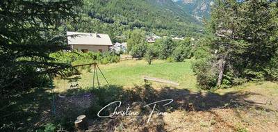 Terrain à La Salle-les-Alpes en Hautes-Alpes (05) de 1017 m² à vendre au prix de 995000€ - 4